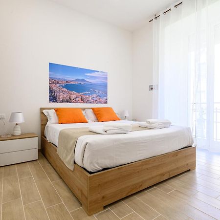 Apartamento Domus Romeo Nápoles Exterior foto