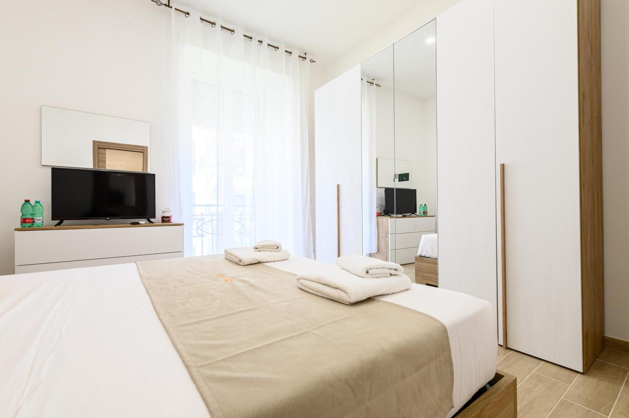 Apartamento Domus Romeo Nápoles Exterior foto