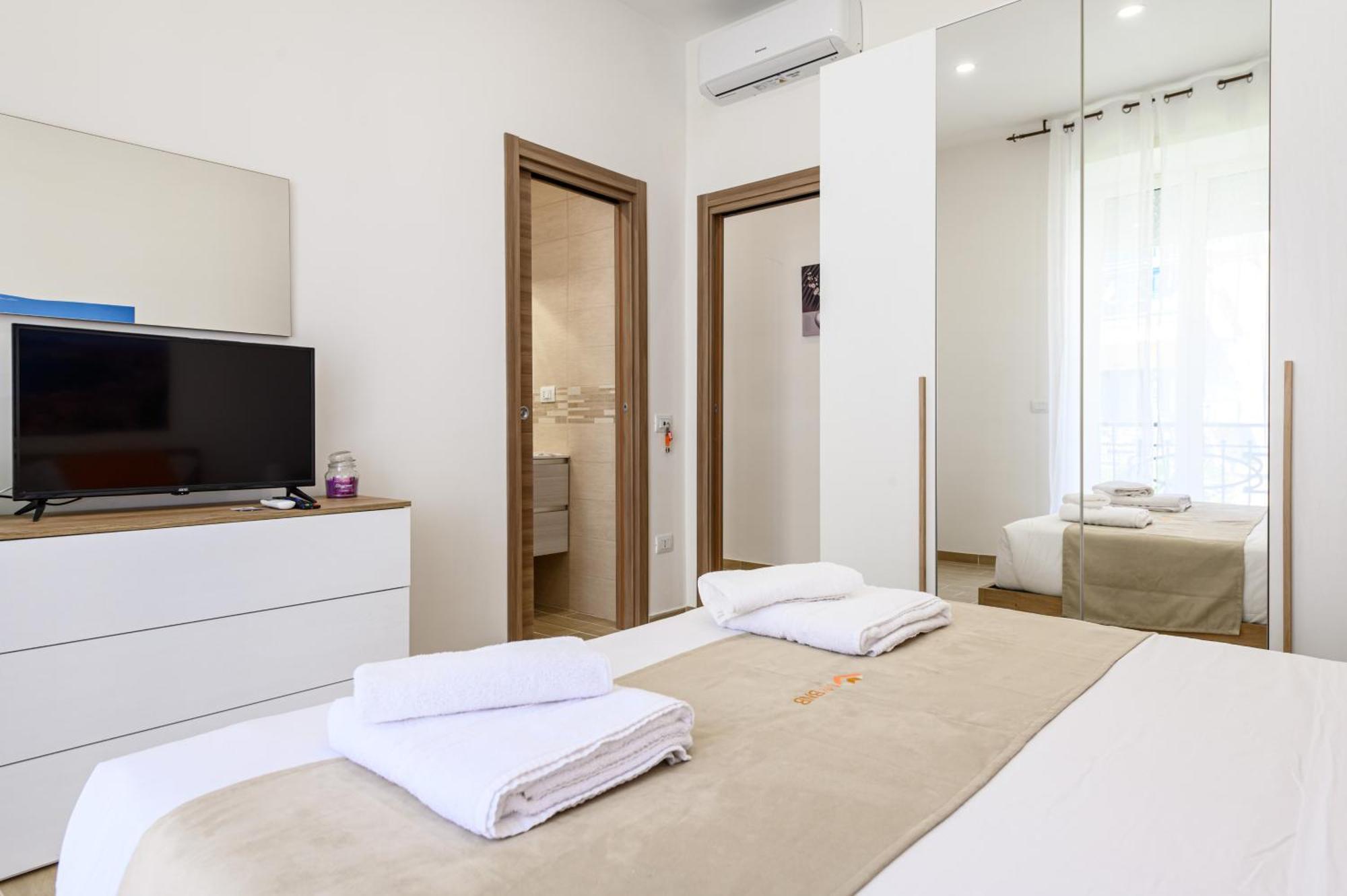 Apartamento Domus Romeo Nápoles Exterior foto
