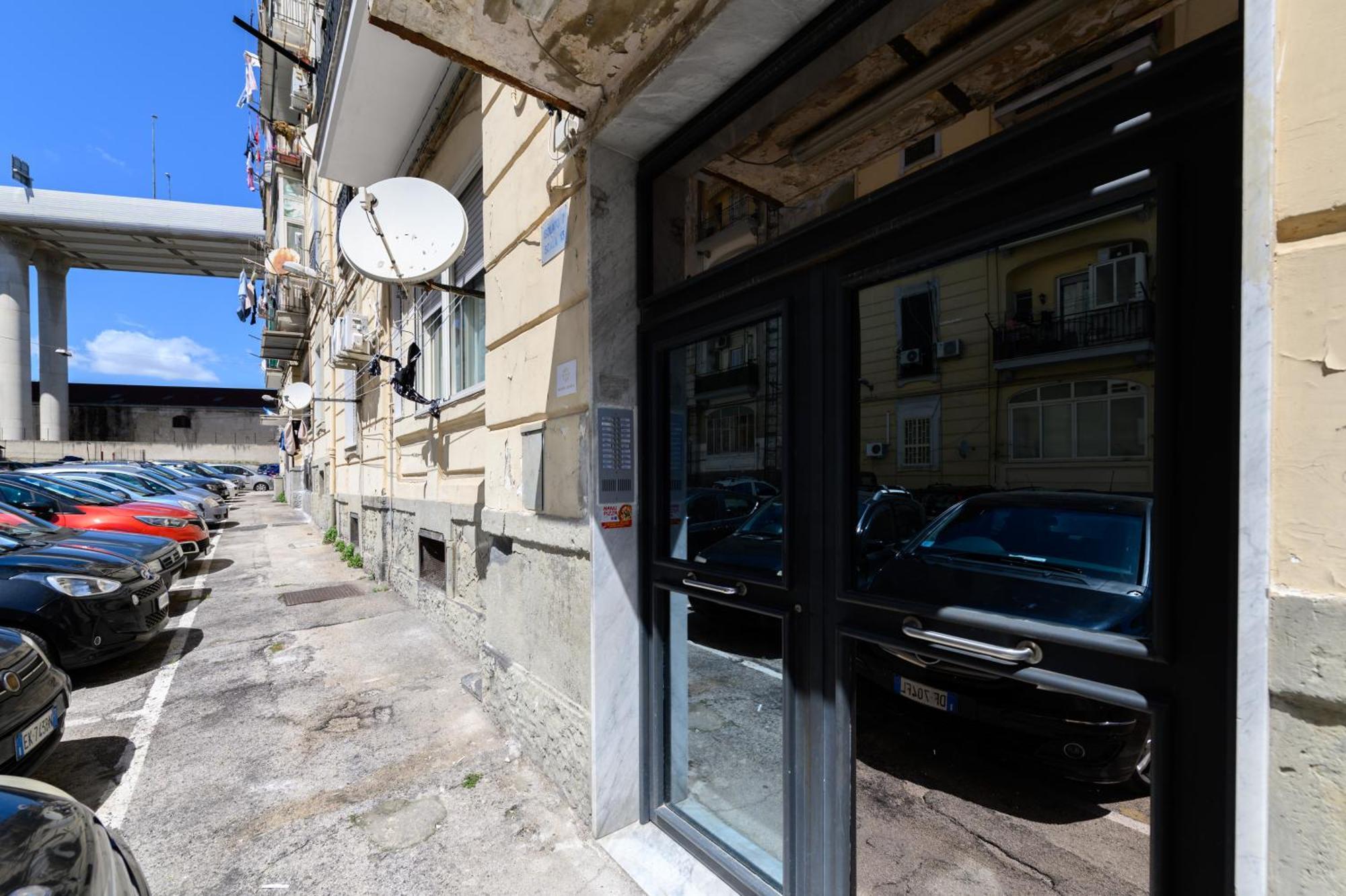 Apartamento Domus Romeo Nápoles Exterior foto
