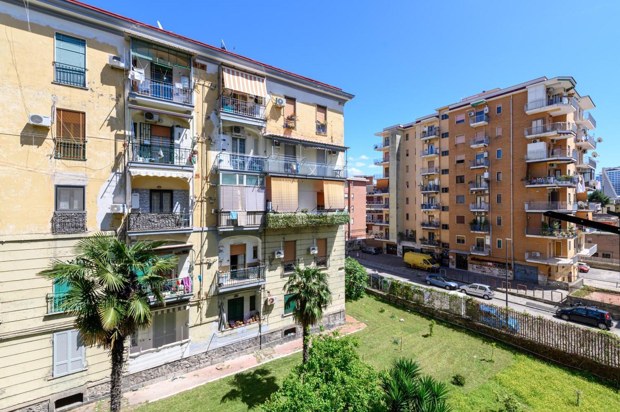 Apartamento Domus Romeo Nápoles Exterior foto